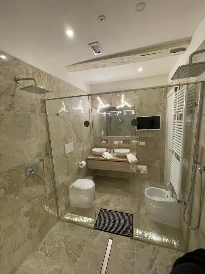 Luxury 2 Al Duomo Di Parma Apartment 0*,  Italy
